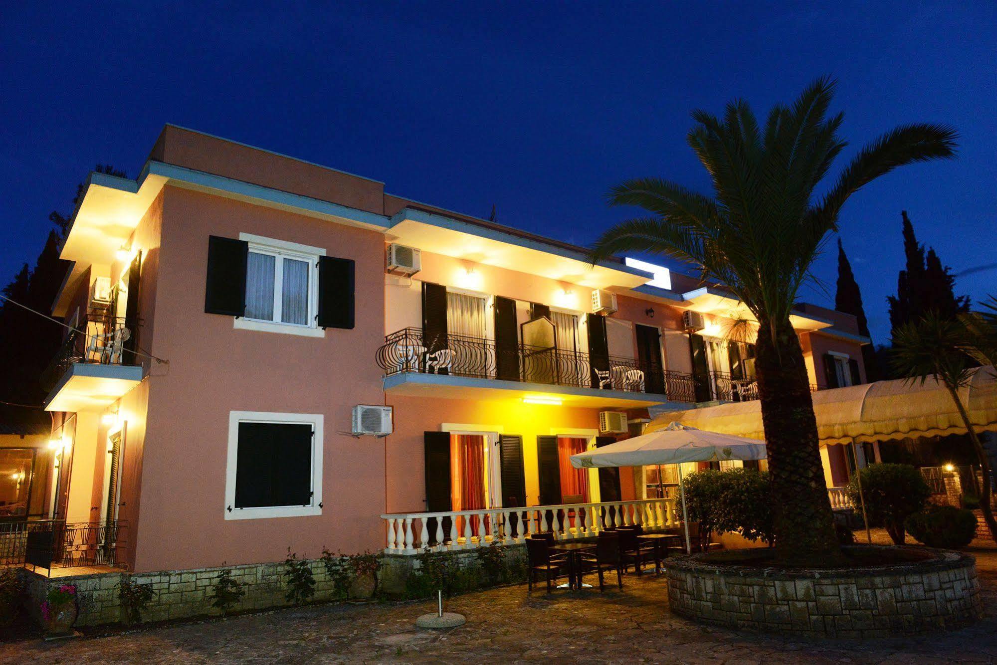 Argo Hotel Perama (Corfu)