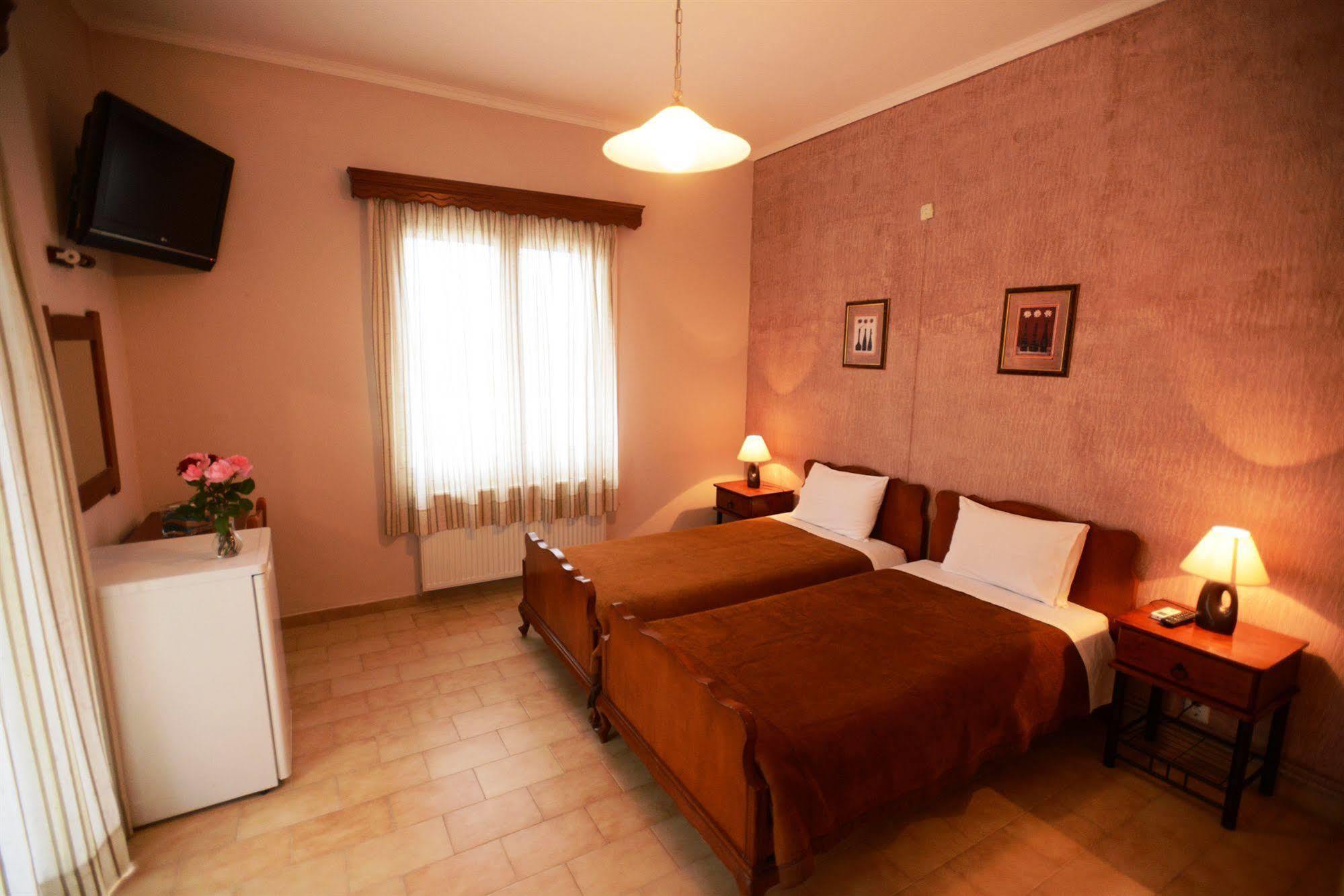 Hotel Argo *
